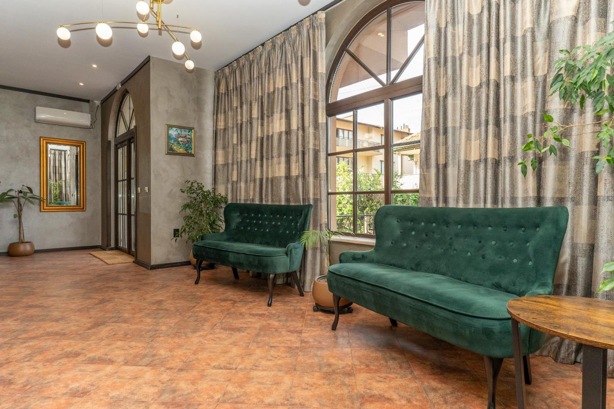 Hotel Demetra Берковица Экстерьер фото